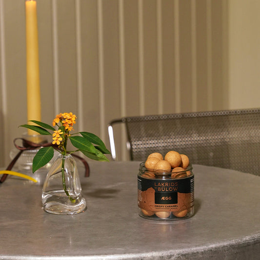 Lakrids by Johan Bülow Ægg – Crispy Caramel | Gourmetlakris i Sjokolade