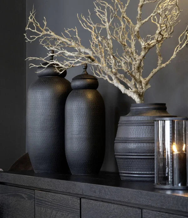 Artwood Genua Krukke Liten – Sort Røff Vase med Lokk