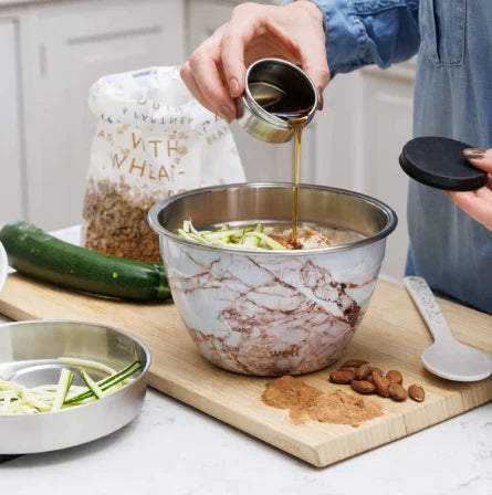 S´well salat bolle med en nydelig marmorprint.