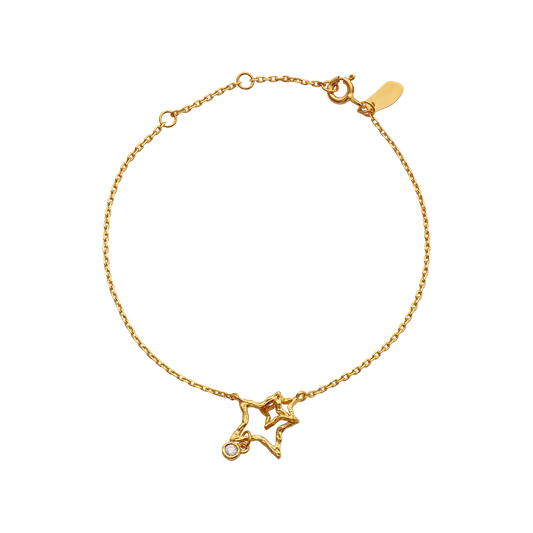 Maanesten Vilde Armbånd – Forgylt sterlingsølv med sammenflettede stjerner
