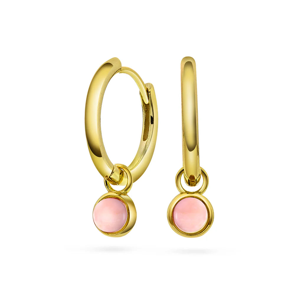 Sandra Lyng x by Pan Jewelry, Ørering i forgylt sølv med rosa opal KJÆRLIGHET 24 mm