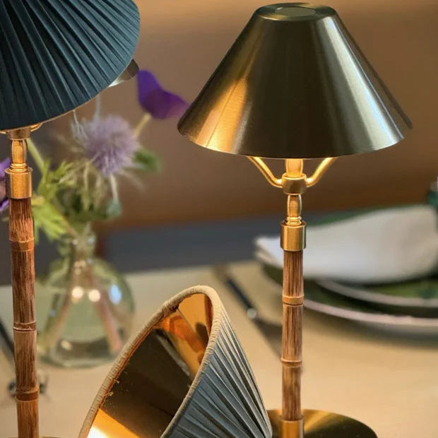House of Firefly - Delray Bordlampe