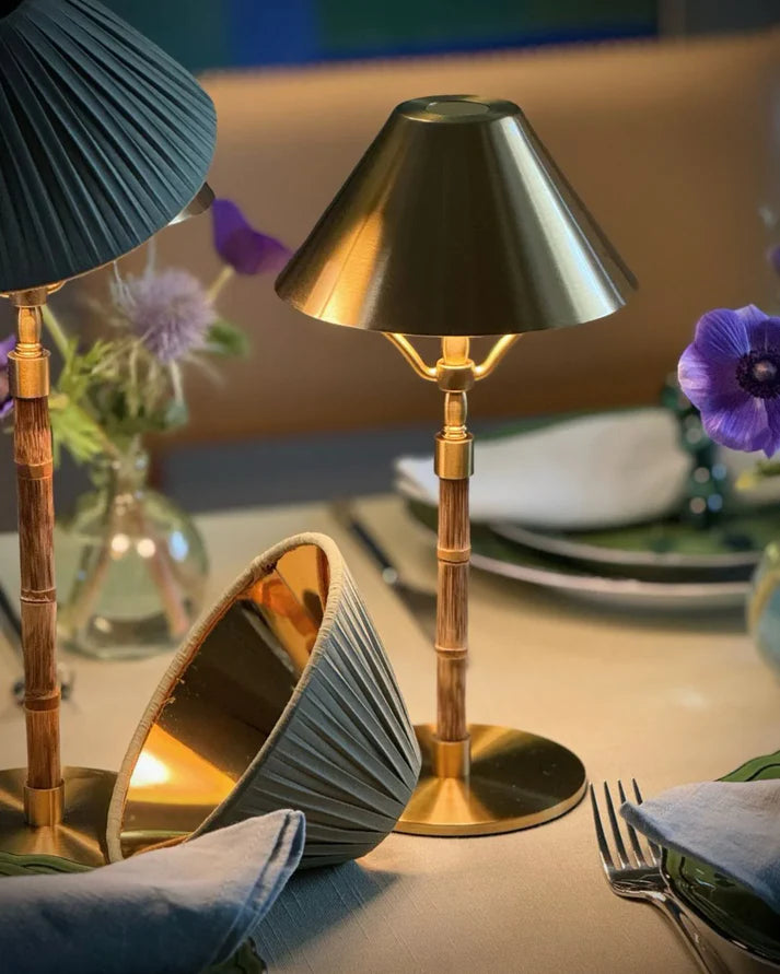 House of Firefly - Delray Bordlampe