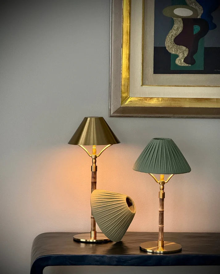 House of Firefly - Delray Bordlampe