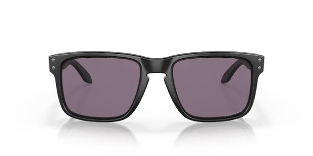Oakley Holbrook™ – Matte Black med Prizm Black Polarized OO9102-D6