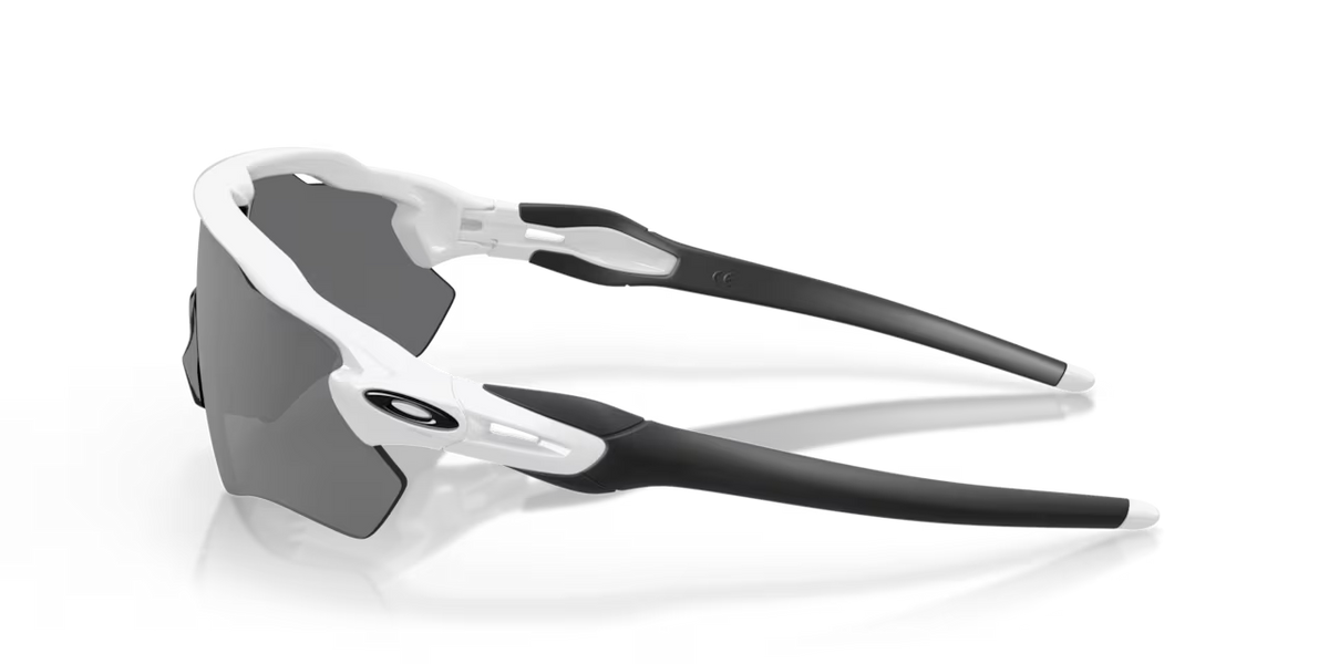 Oakley Radar® EV Path – Polished White med Prizm Black Polarized OO9208-94