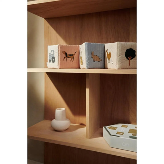 Liewood - Benny fold out book