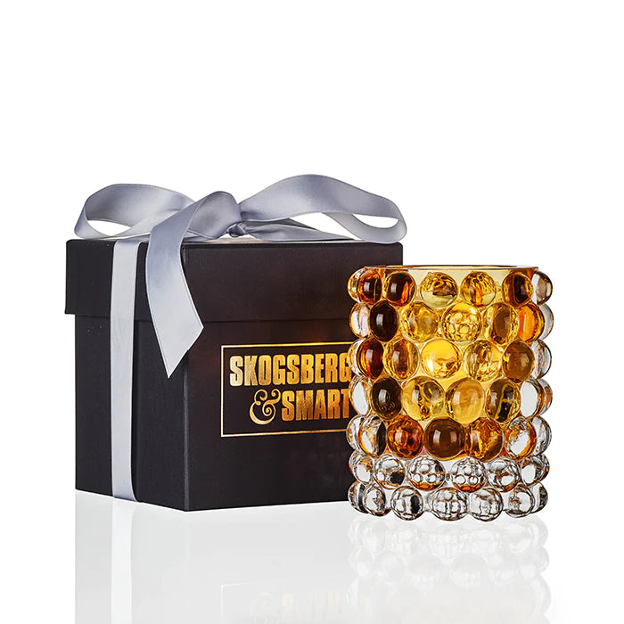 Skogsberg & Smart Hurricane Lamp Boule Medium – Amber | Eksklusiv Lyslykt i Munnblåst Glass