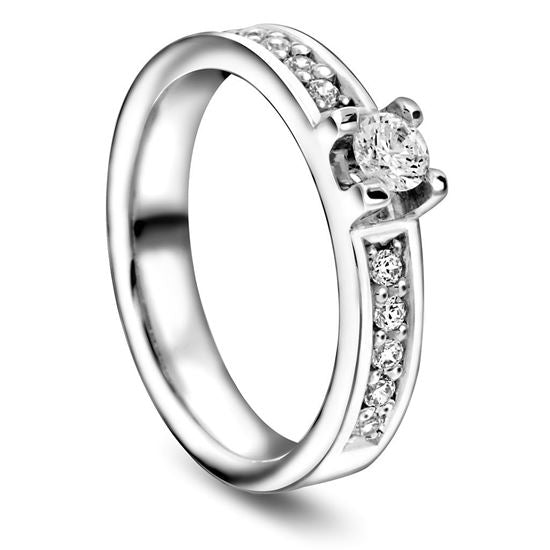 MOMENTS- FORLOVELSES-OG GIFTERINGER 4 mm 1* 0,2 ct wsi + 10 * 0,02 ct wsi